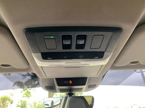 Used 2023 Nissan Rogue SL FWD image 21