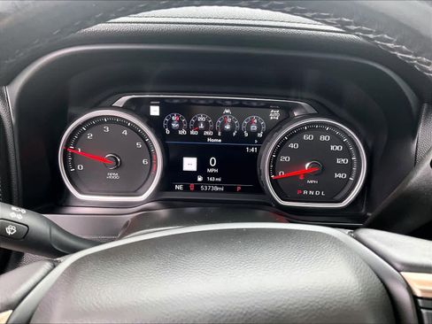 Used 2022 Chevrolet Silverado 1500 High Country image 25