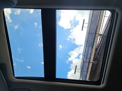 Used 2021 Nissan Rogue SL image 37