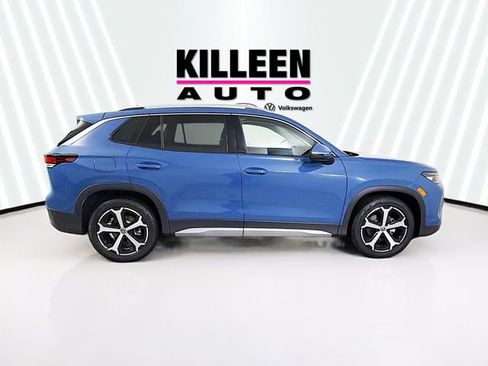 New 2026 Volkswagen Tiguan SE image 8