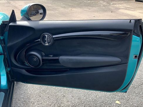 Used 2018 MINI Cooper S image 21