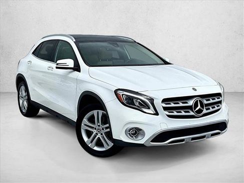 Used 2020 Mercedes-Benz GLA 250 4MATIC image 12