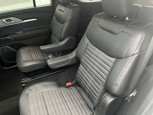 New 2026 Ford Explorer ST-Line w/ ST-Line Street Pack AWD/4WD image 33