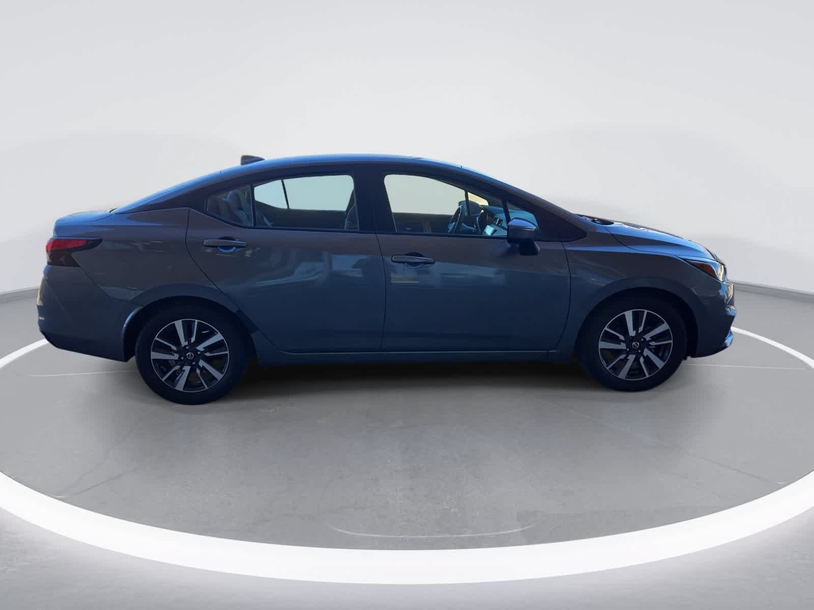 Used 2020 Nissan Versa SV FWD image 9
