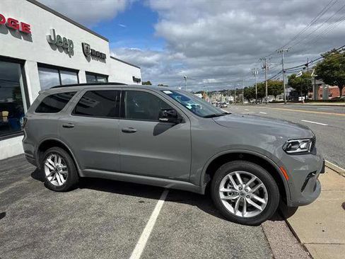 Certified 2025 Dodge Durango GT AWD/4WD image 2