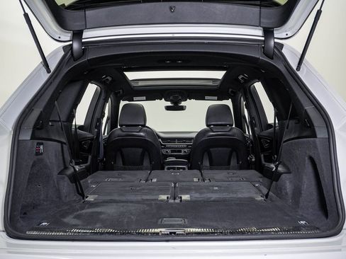 Used 2019 Audi Q7 3.0T Prestige w/ Prestige Package image 28