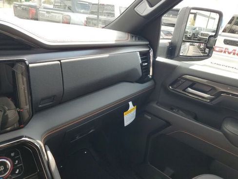 New 2026 GMC Sierra 2500 AT4 w/ AT4 Premium Plus Package image 27