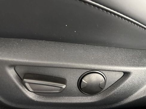 New 2025 Ford Mustang Coupe image 17