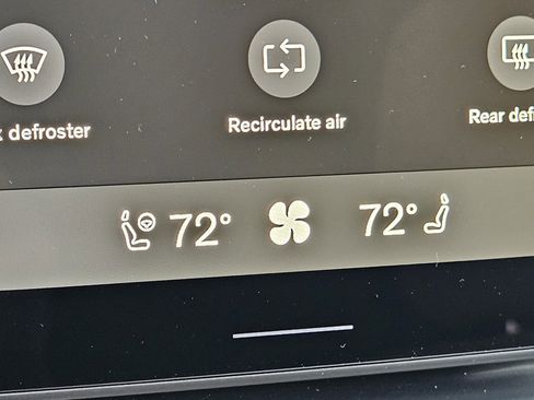 New 2026 Volvo XC90 B5 Plus image 30