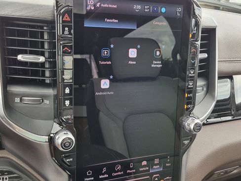 New 2026 RAM 1500 Laramie AWD/4WD image 27