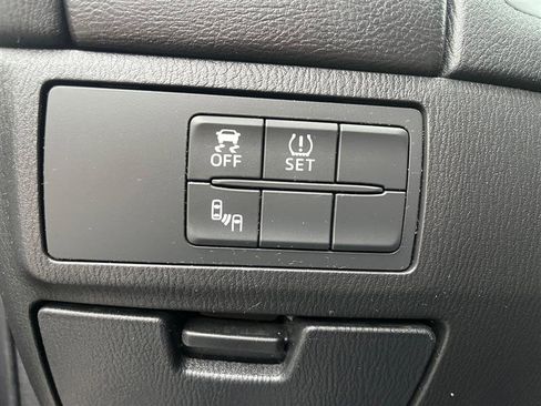 Used 2016 MAZDA MAZDA6 Touring image 11