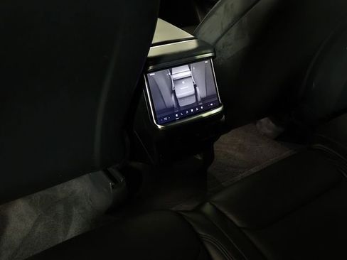 Used 2023 Tesla Model X AWD/4WD image 34