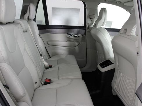 New 2026 Volvo XC90 T8 Ultra AWD/4WD image 11