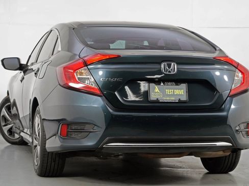 Used 2020 Honda Civic LX image 5