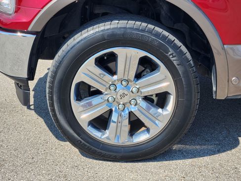 Used 2019 Ford F150 King Ranch w/ Equipment Group 601A Luxury AWD/4WD image 10