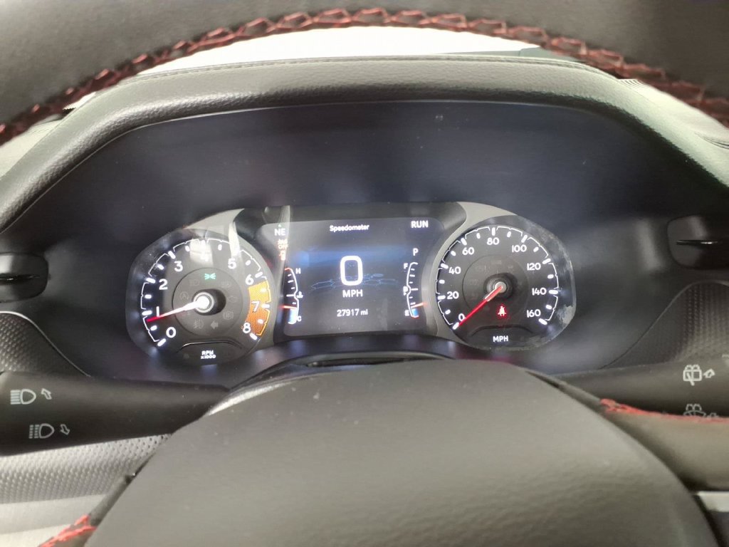 Used 2025 Jeep Compass Trailhawk AWD/4WD image 18
