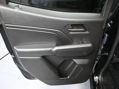 Used 2024 Chevrolet Colorado Trail Boss w/ LPO, Dark Essentials Package AWD/4WD image 29