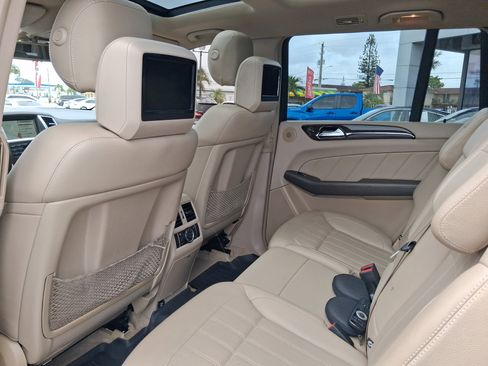 Used 2016 Mercedes-Benz GL 450 4MATIC image 25