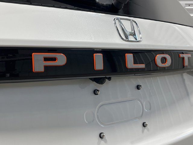 New 2026 Honda Pilot TrailSport image 9