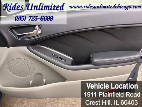 Used 2014 Kia Forte LX w/ Popular Package FWD image 9