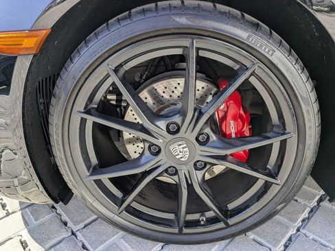 Used 2025 Porsche 718 Boxster RWD image 11
