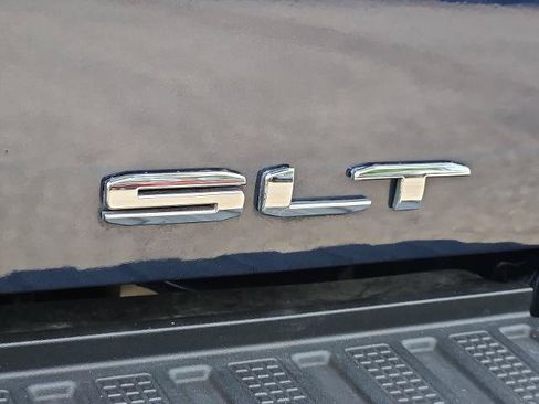 Certified 2023 GMC Sierra 1500 SLT RWD image 29