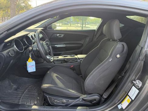 Used 2016 Ford Mustang Coupe w/ Equipment Group 051A RWD image 21