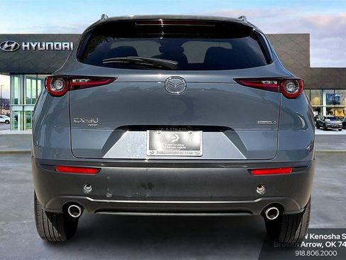 Used 2024 MAZDA CX-30 AWD 2.5 S w/ Preferred Package image 4