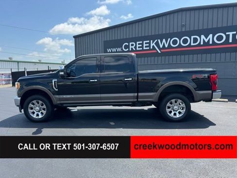 Used 2017 Ford F250 King Ranch w/ King Ranch Ultimate Package AWD/4WD image 6
