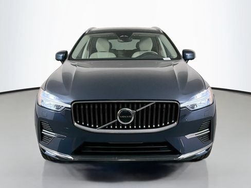 Certified 2023 Volvo XC60 B5 Plus w/ Climate Package FWD image 2