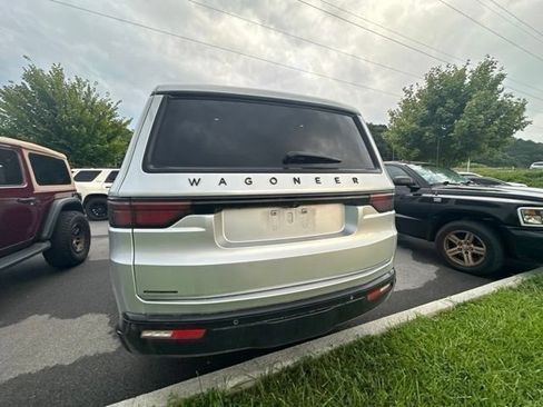 Used 2023 Jeep Wagoneer L Series II w/ Convenience Group I AWD/4WD image 33