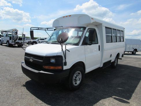 Used 2007 Chevrolet Express 3500 w/ School Bus Package RWD image 7