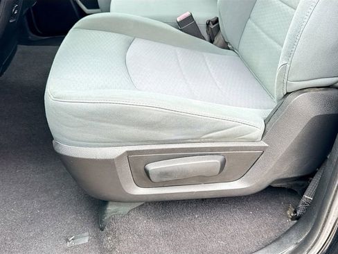 Used 2013 RAM 1500 Express image 22