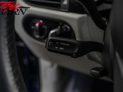 Used 2022 Porsche Macan S image 34