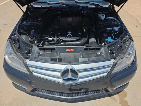 Used 2012 Mercedes-Benz C 250 Sedan image 26