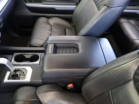 Used 2018 Toyota Tundra Platinum image 43