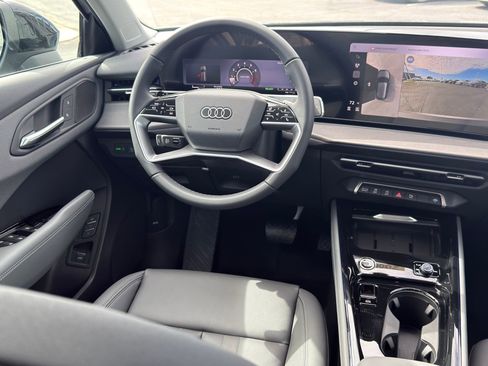 New 2026 Audi Q3 quattro 2.0T AWD/4WD image 20
