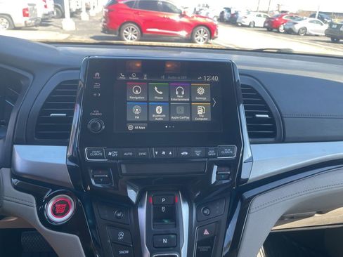 Used 2023 Honda Odyssey Touring image 29
