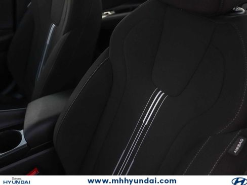 Certified 2024 Hyundai Elantra SEL w/ Convenience Package FWD image 25