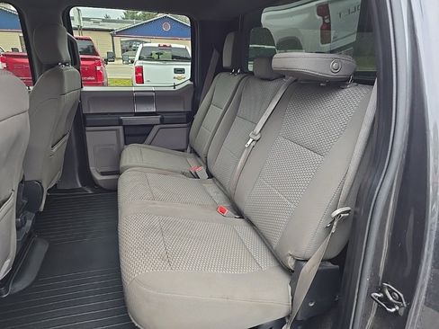 Used 2018 Ford F150 XLT w/ XTR Package image 26