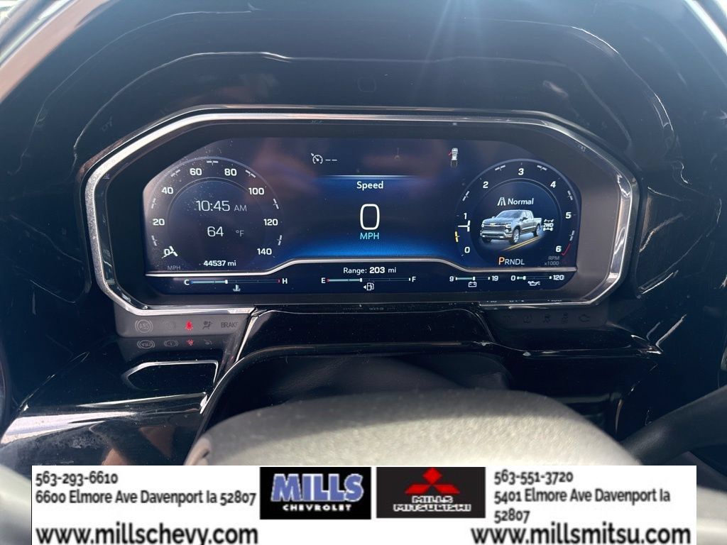 Used 2023 Chevrolet Silverado 1500 LT AWD/4WD image 14