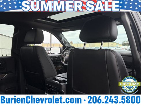 Used 2020 Chevrolet Silverado 1500 High Country w/ Technology Package AWD/4WD image 24