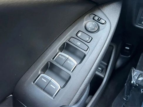 Used 2018 Honda Accord EX-L image 47