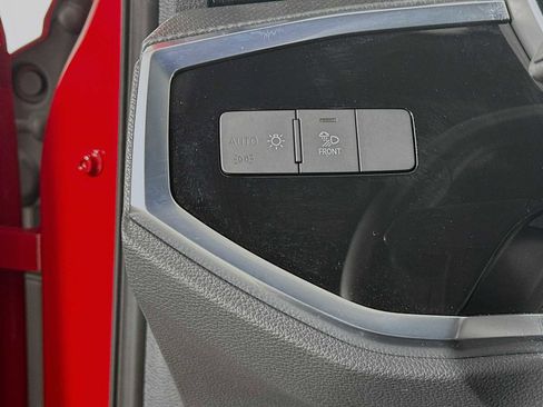 Certified 2023 Audi Q3 2.0T Premium w/ Black Optic Sport Package image 10