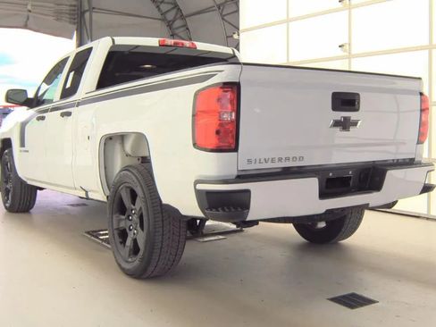 Used 2018 Chevrolet Silverado 1500 Custom w/ Rally 1 Edition RWD image 8