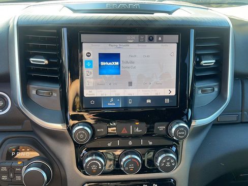 New 2026 RAM 1500 Big Horn w/ Night Edition AWD/4WD image 17