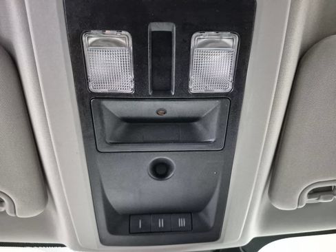 Used 2019 RAM 1500 Classic SLT w/ Luxury Group AWD/4WD image 23