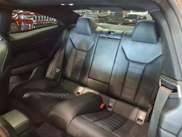 Used 2023 BMW 430i Coupe w/ M Sport Package RWD image 18