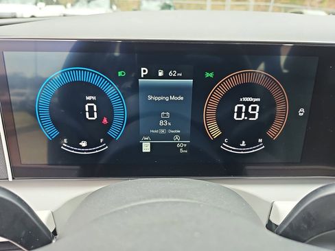 New 2026 Hyundai Tucson SE image 18