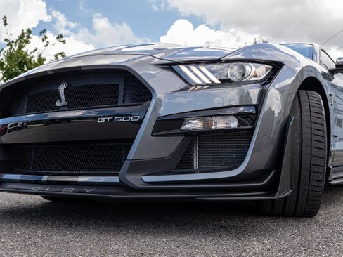 Certified 2021 Ford Mustang Shelby GT500 w/ Technology Package RWD image 24